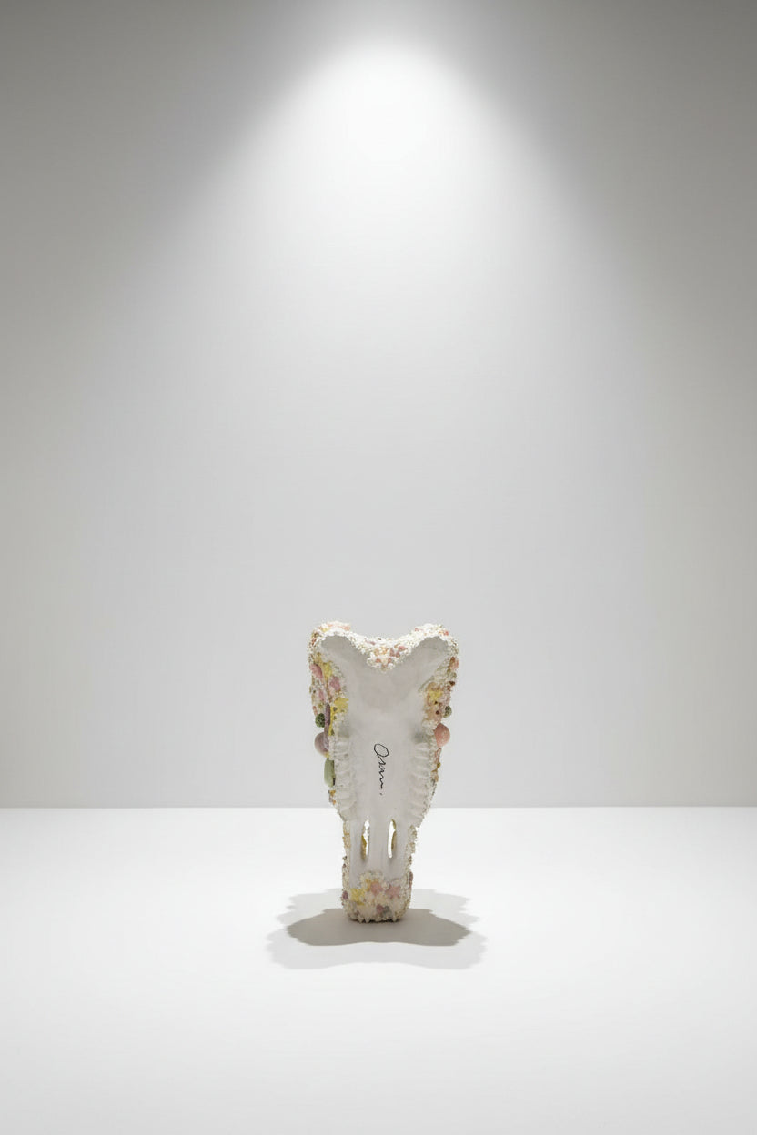 Osamu Watanabe Sculpture FRP、モデリングペースト、樹脂、アクリル絵具 / FRP, Modeling Paste, Resin, Acrylic paint