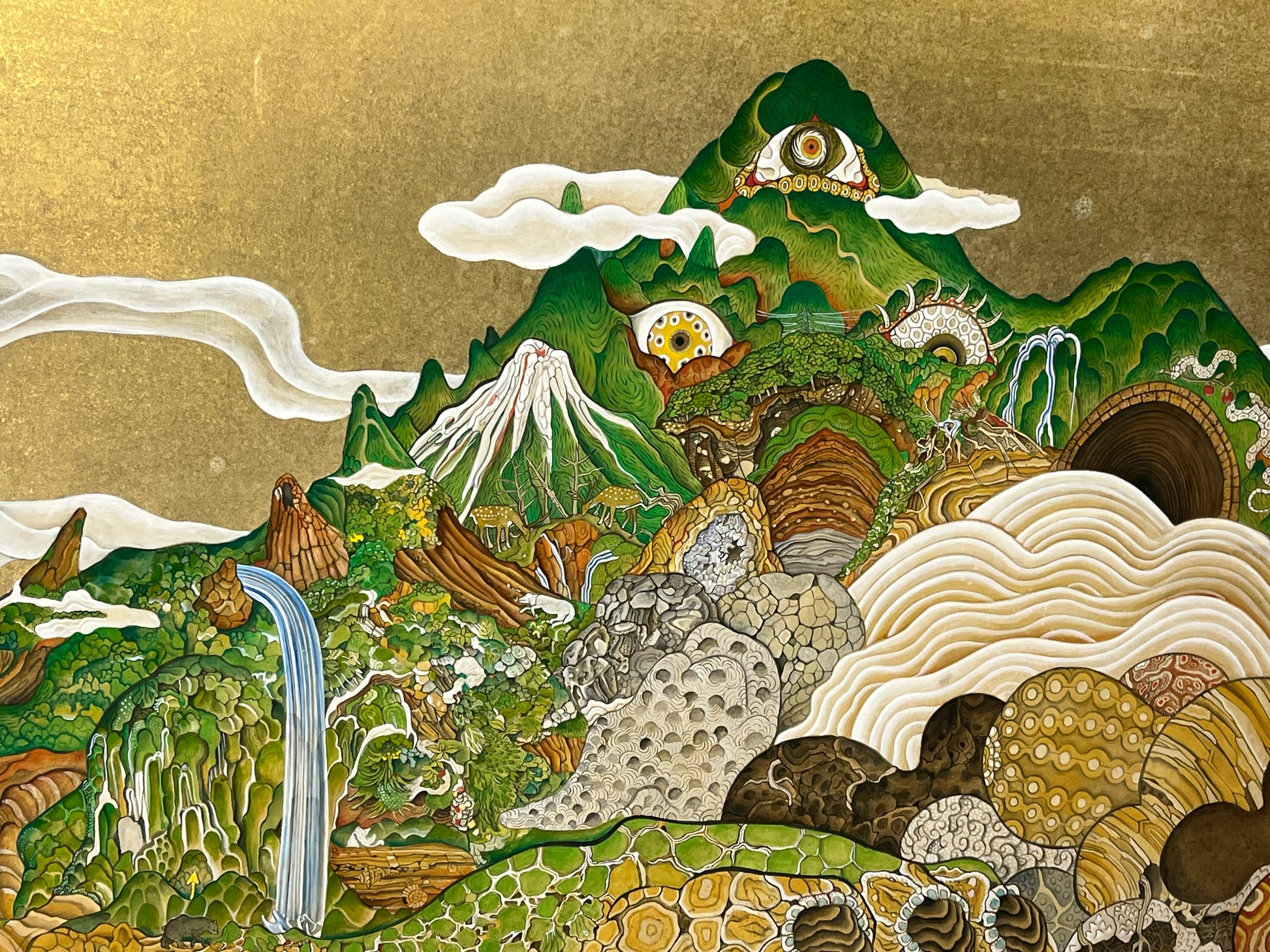 feebee「観察者効果-白沢山-」 作品部分詳細 2