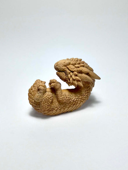 永島信也「Newborn dragon」黄楊 画像1